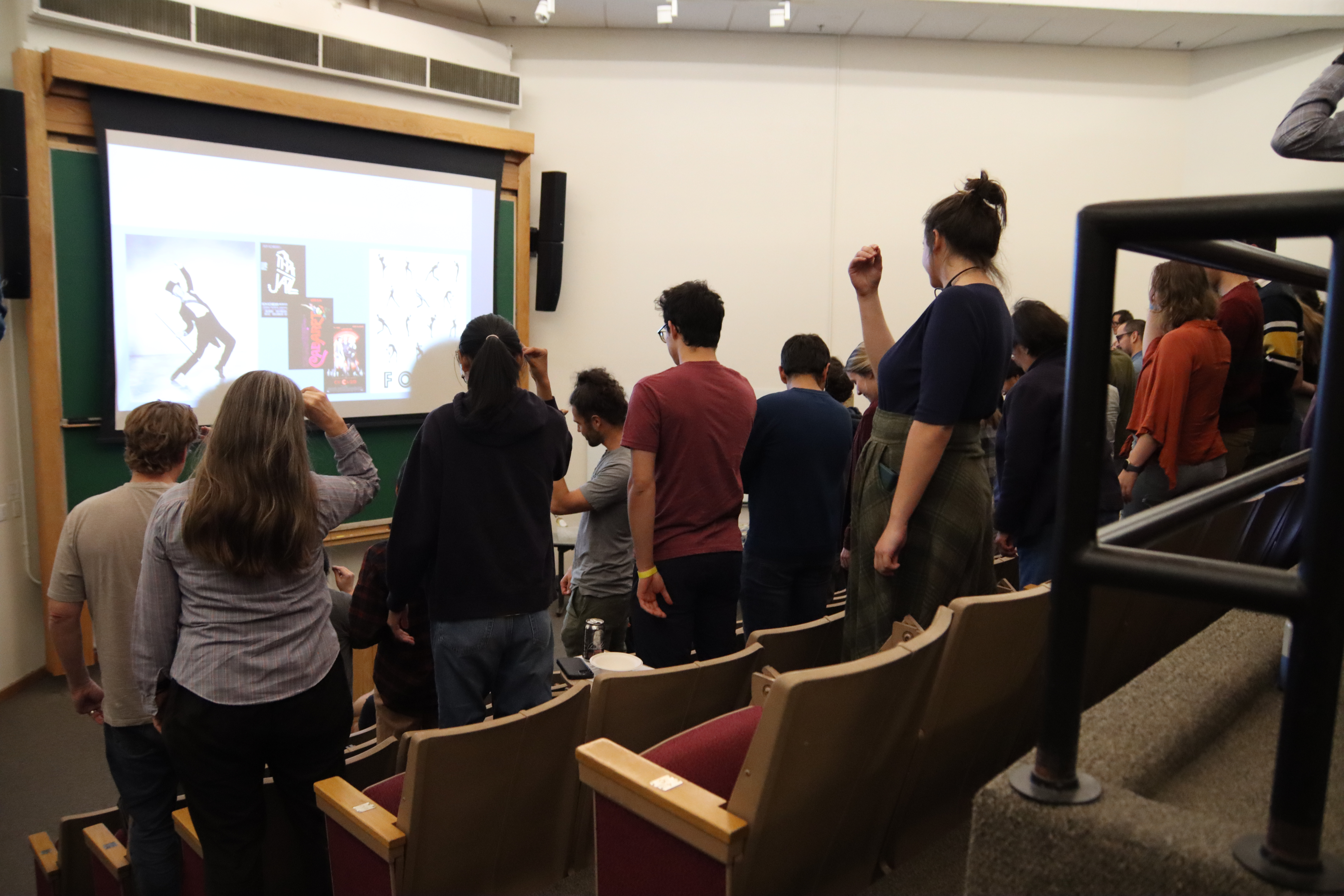 The audience dances along to Lane Terry's jazz dance tutorial