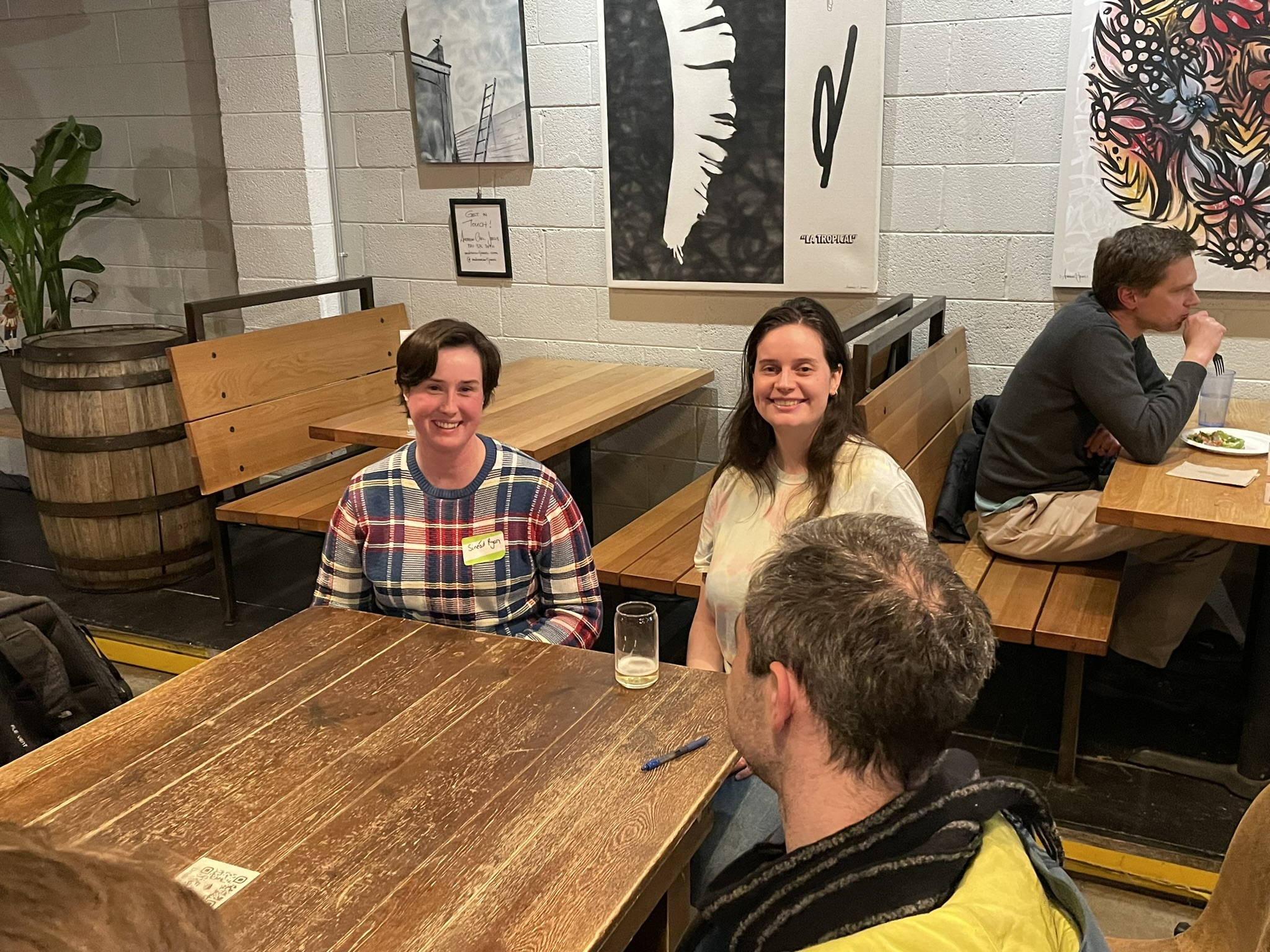 JILA alumni member Sinead Ryan (left) talks with JILA postdoc Christa Brown (right) at the JILA Alumni Mixer